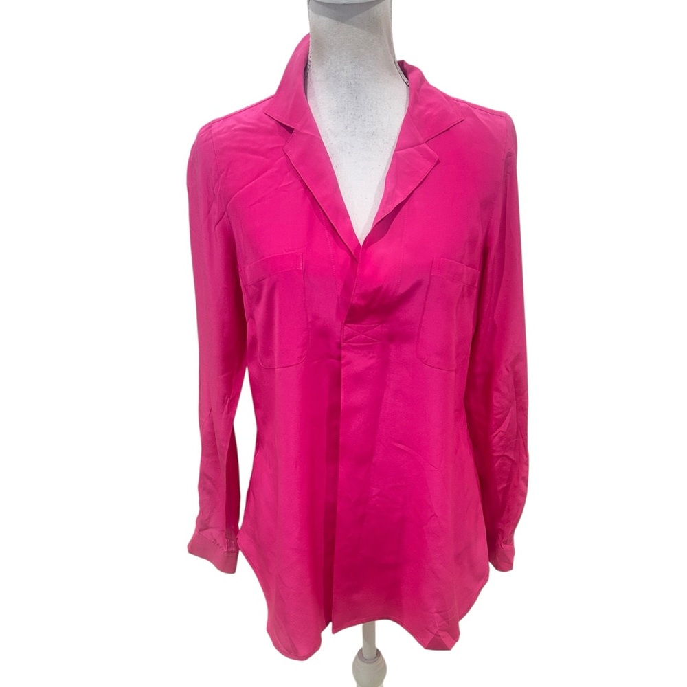 Lilly Pulitzer 100% silk Fuchsia pink split neck Blouse size medium